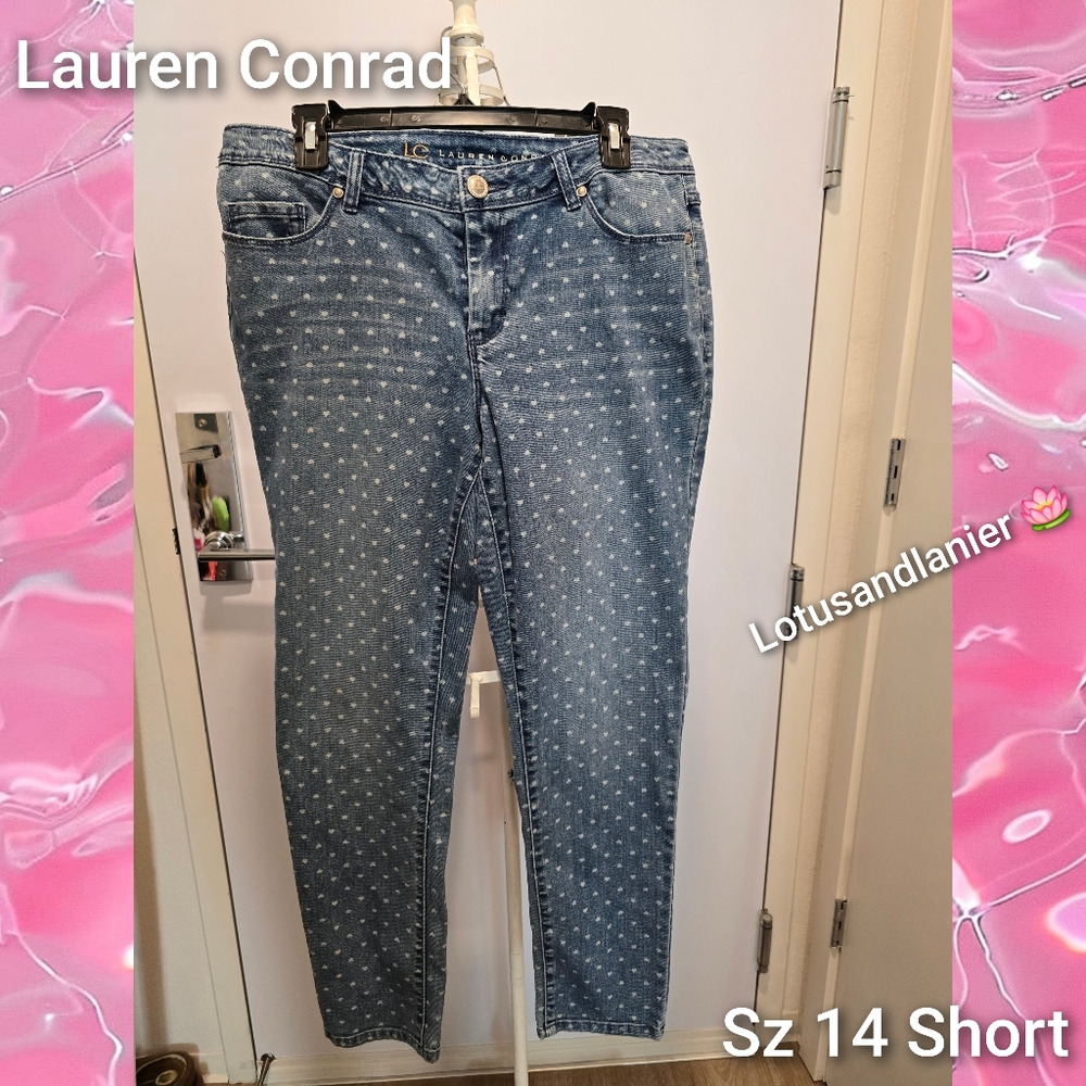 LC Lauren Conrad Denim with White Heart Print  Women's Jeans Sz 14 Short